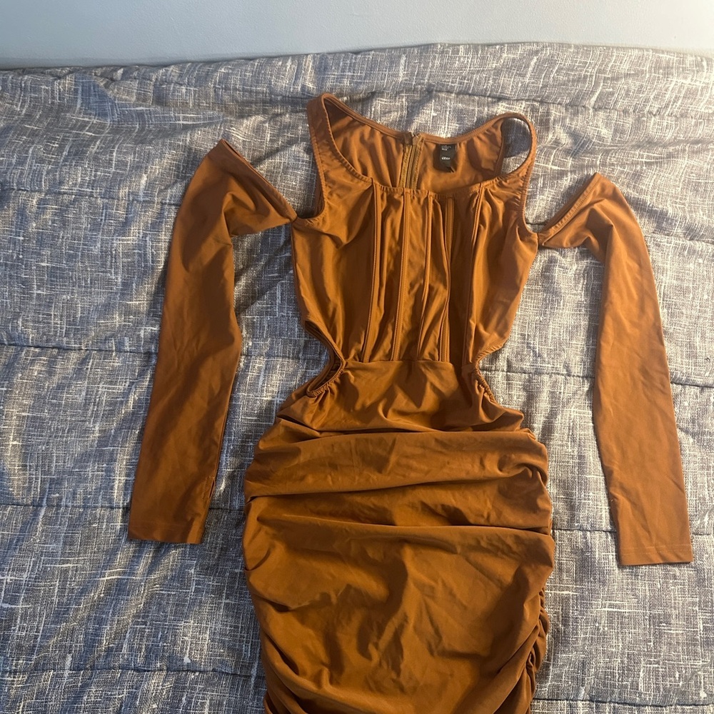 Cider Off-Shoulder Ruched Corset Mini Dress